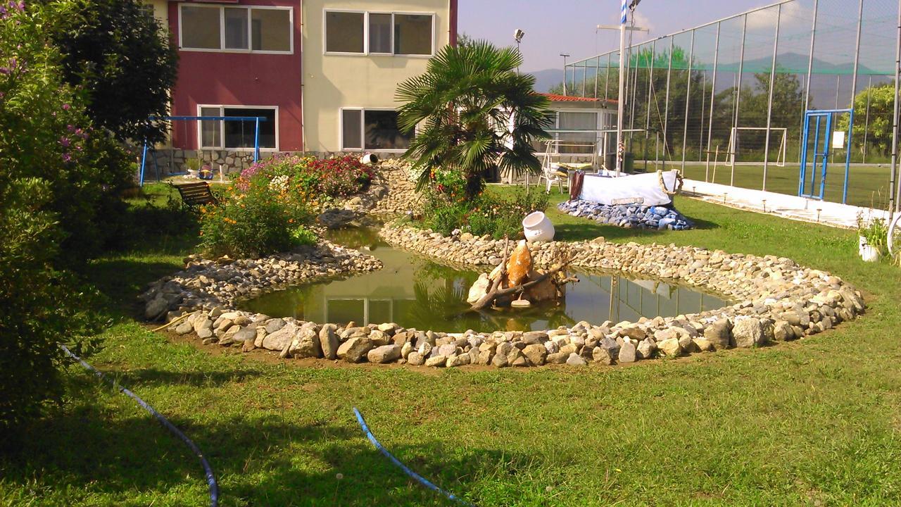 Hotel Konstantina Rodópoli Kültér fotó